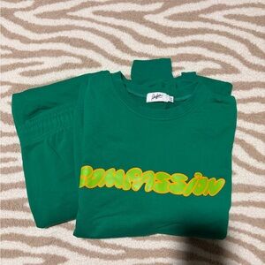 Mayfair Group Sweatset